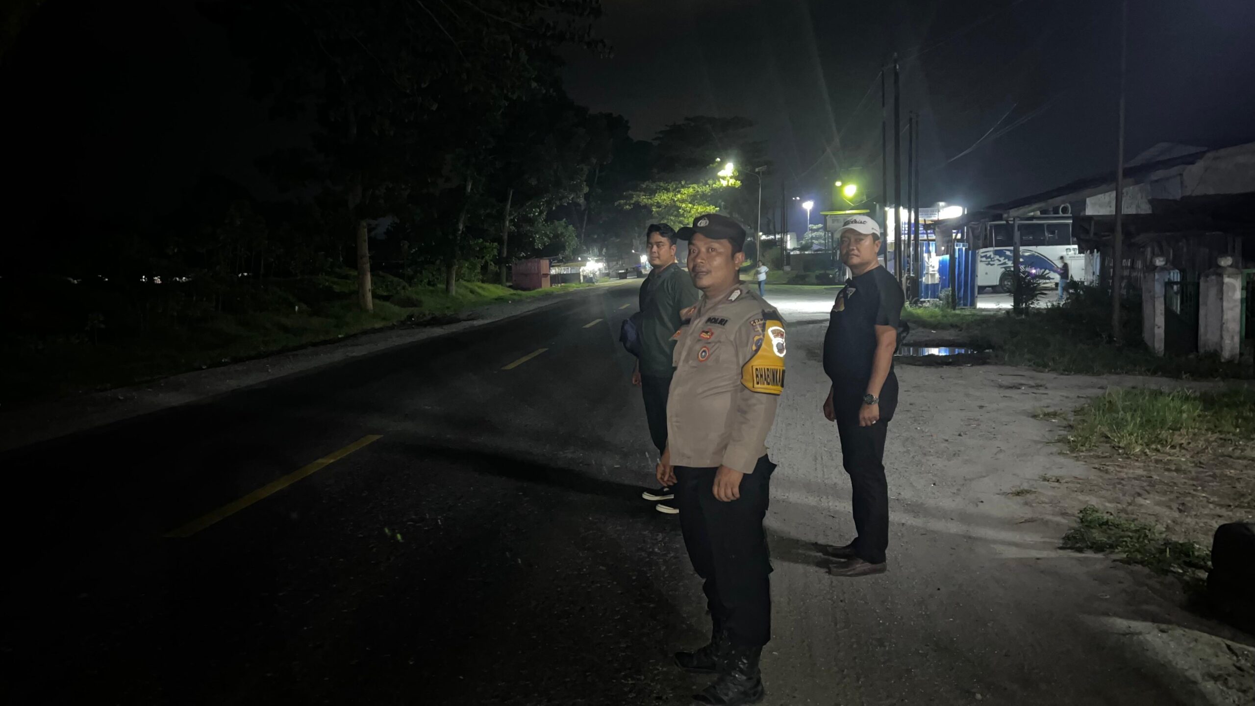 Polsek Lima Puluh Patroli Malam, Jaga Kamtibmas di Wilayah Hukumnya