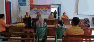 Polsek Lima Puluh Gelar “Jumat Curhat” dan Giat Preventif di Desa Sumber Padi