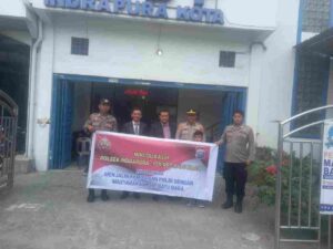 Polsek Indrapura Gelar “Minggu Kasih”, Jaga Keamanan Ibadah di HKBP Indrapura Kota