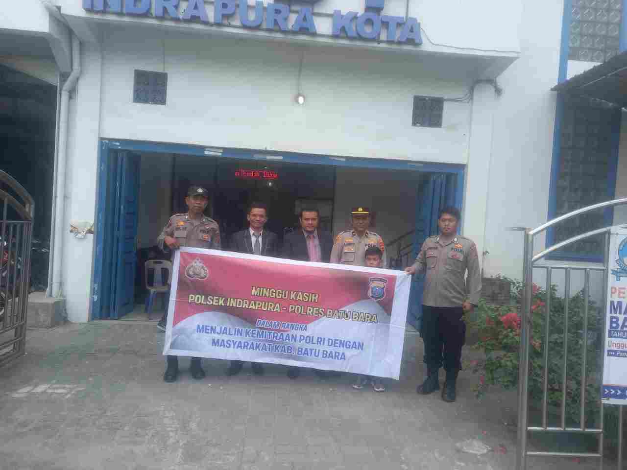 Polsek Indrapura Gelar “Minggu Kasih”, Jaga Keamanan Ibadah di HKBP Indrapura Kota