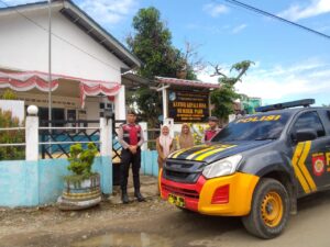 Patroli Siang Hari Sat Samapta Polres Batu Bara Jaga Keamanan di Desa Sumber Padi dan Sumber Rejo
