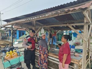 Kanit Samapta Polsek Medang Deras Jaga Harkamtibmas dan Sosialisasikan Pencegahan Kejahatan Jalanan