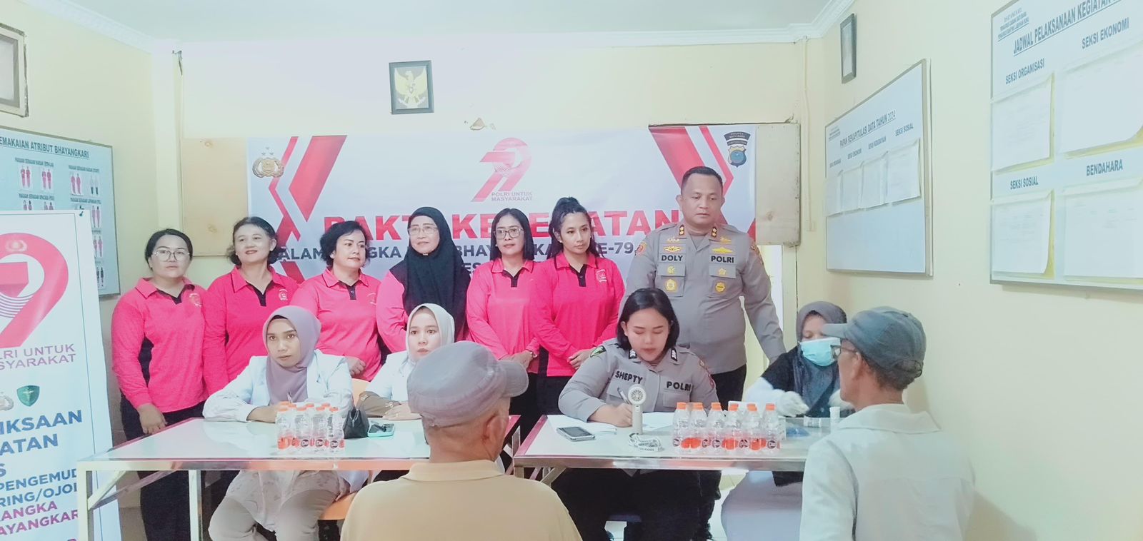 Sie Dokkes Polres Batu Bara Gelar Pemeriksaan Kesehatan untuk Pengemudi Bentor dan Ojek Online