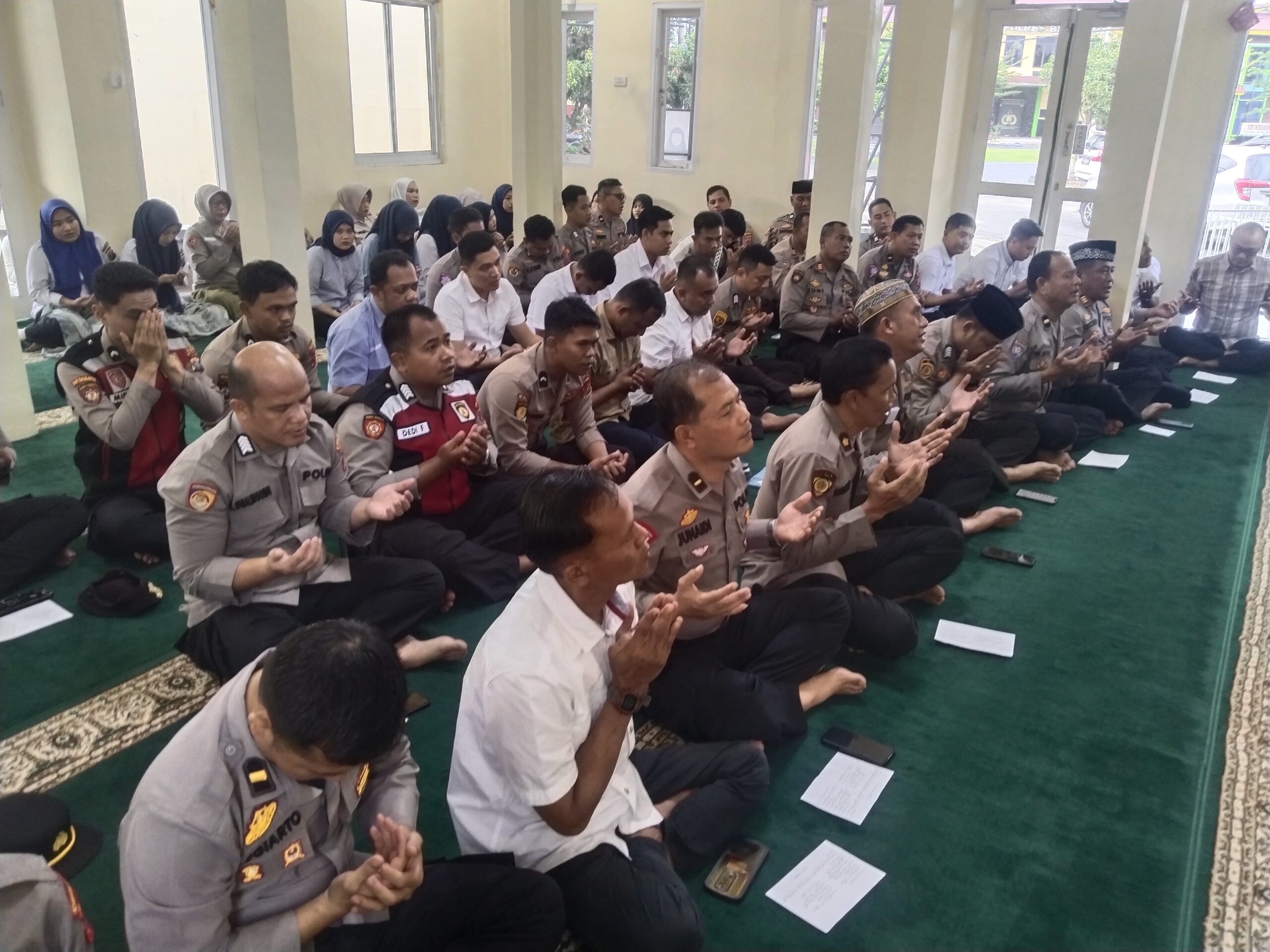 Polres Batu Bara Gelar Zikir dan Doa Bersama Sambut Hari Bhayangkara ke-79