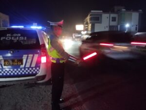 Satlantas Polres Batu Bara Gelar Patroli Blue Light di Titik Rawan Laka dan Kemacetan