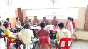 Kapolsek Indrapura Gelar Jumat Curhat di Kilang Padi Desa Aras