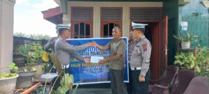 Satlantas Polres Batu Bara Kunjungi Purnawirawan Ipda R.H. Pasaribu dalam Rangka HUT Bhayangkara ke-79