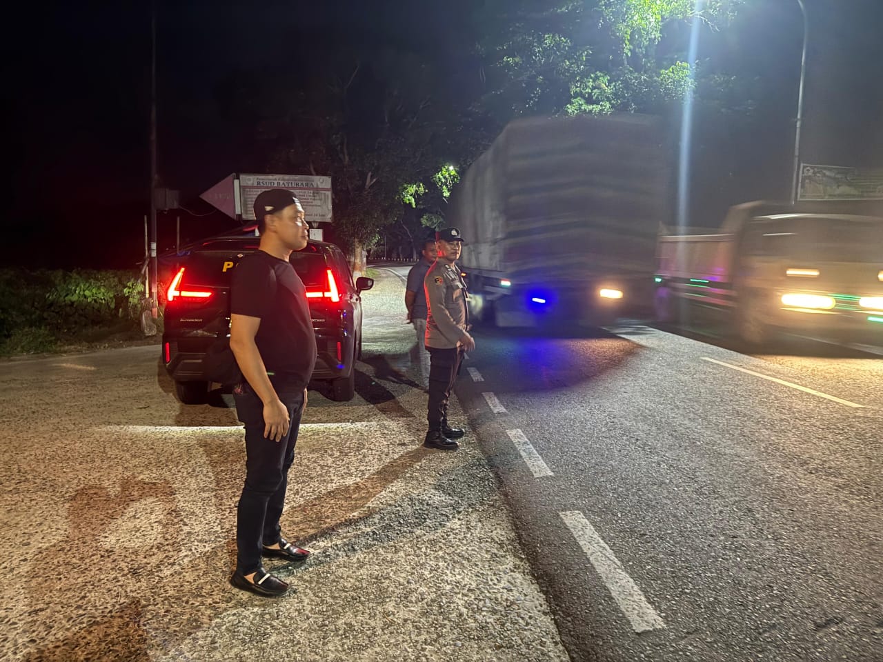 Patroli Mobile Polsek Lima Puluh Jaga Kondusifitas Kamtibmas