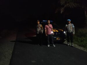 Patroli Malam Personel Polsek Indrapura Jaga Kondusifitas Kamtibmas