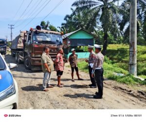 Satlantas Polres Batu Bara Sosialisasikan Bahaya Over Dimensi dan Over Load