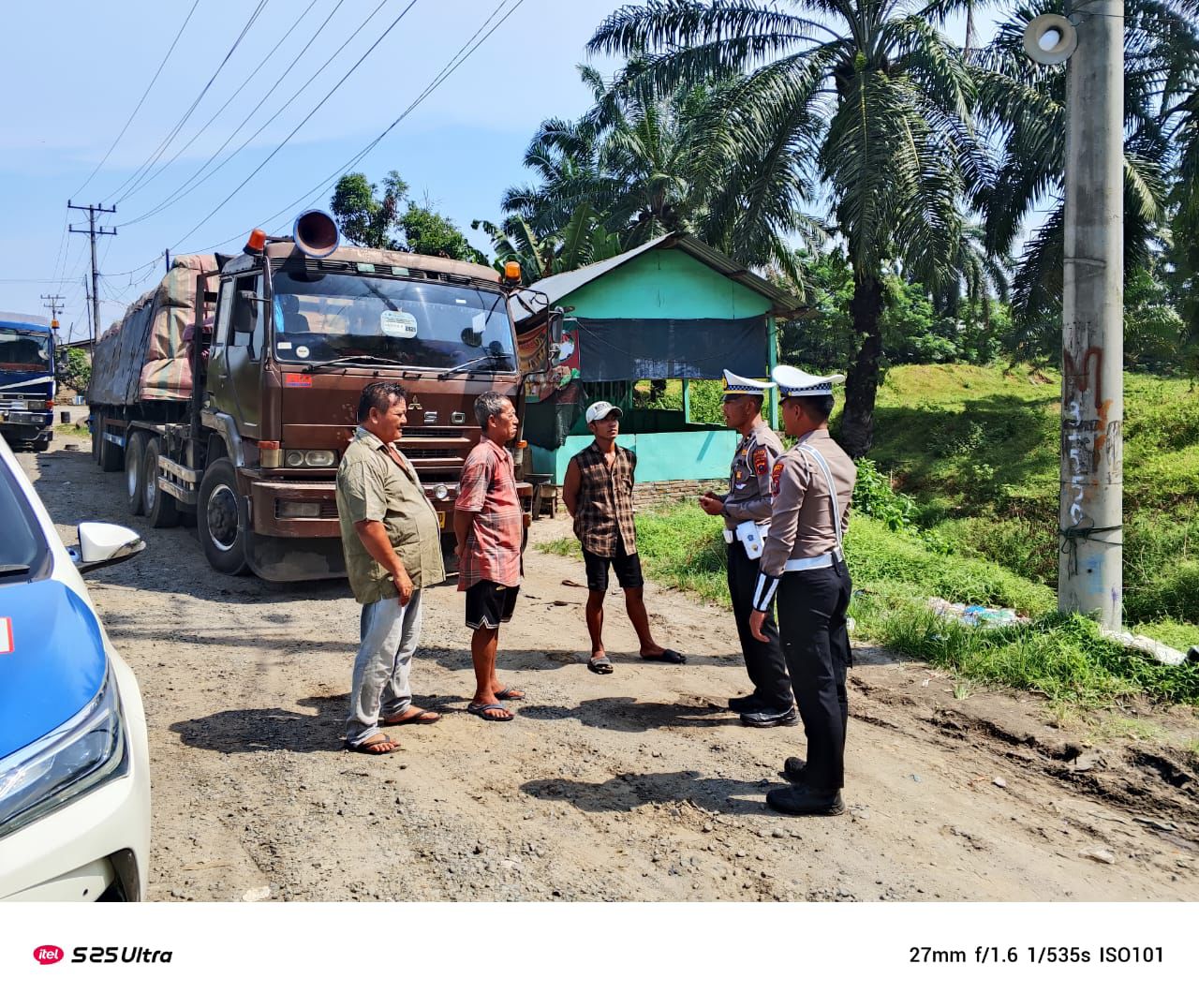 Satlantas Polres Batu Bara Sosialisasikan Bahaya Over Dimensi dan Over Load