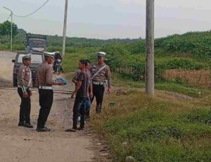 Satlantas Polres Batu Bara Berbagi Nasi Kotak untuk Pekerja Jalanan