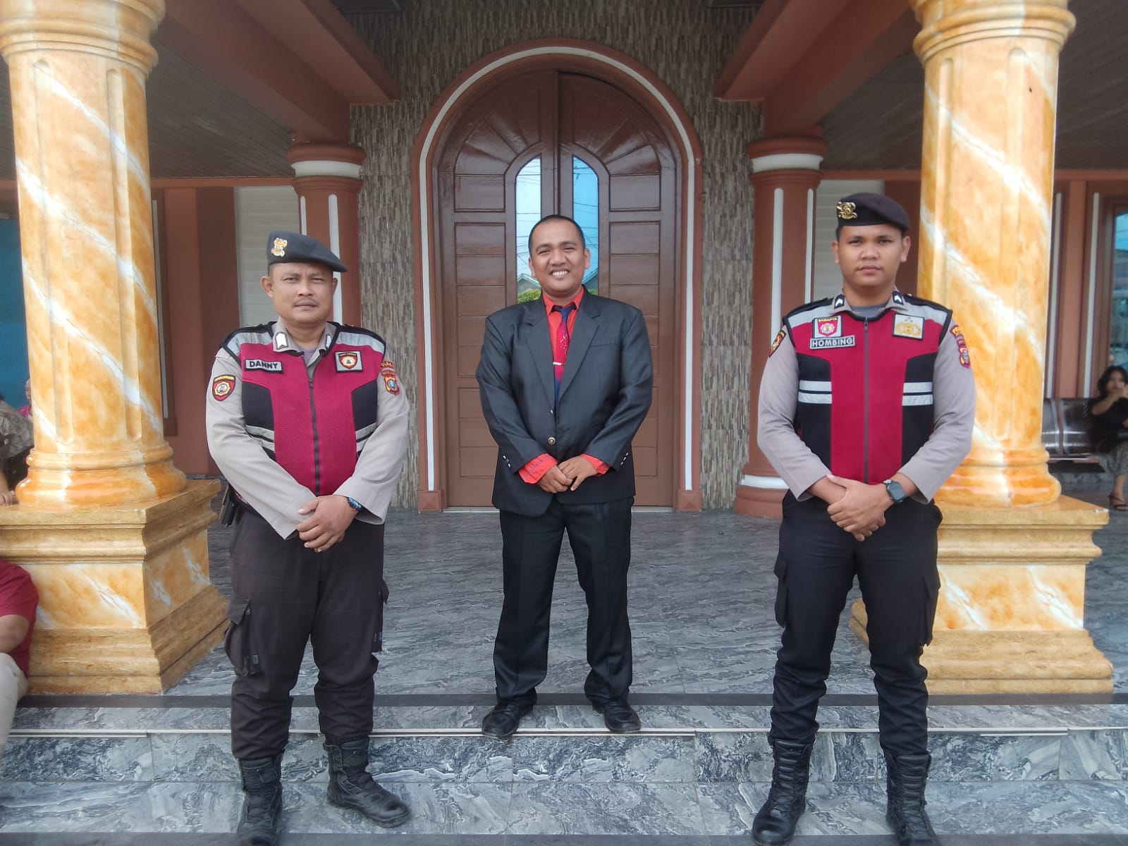 Patroli Roda Dua Sat Sabhara Polres Batu Bara: Pengamanan Ibadah di Gereja-gereja Lima Puluh