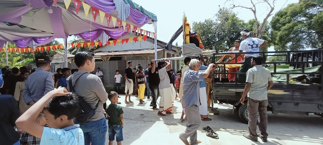 Pengamanan Ritual Keagamaan Umat Hindu di Kuil Shri Batter Kalliamman Kuil Berjalan Aman dan Terkendali