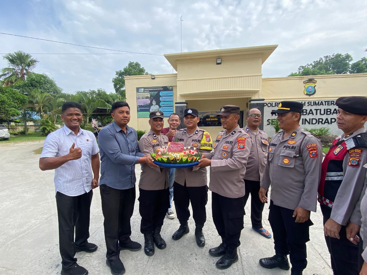 Polsek Indrapura Sukseskan Syukuran Kenaikan Pangkat Empat Personel