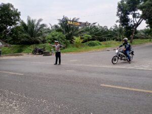 Personel Satlantas Polres Batu Bara Sukses Atur Lalu Lintas di Titik Rawan