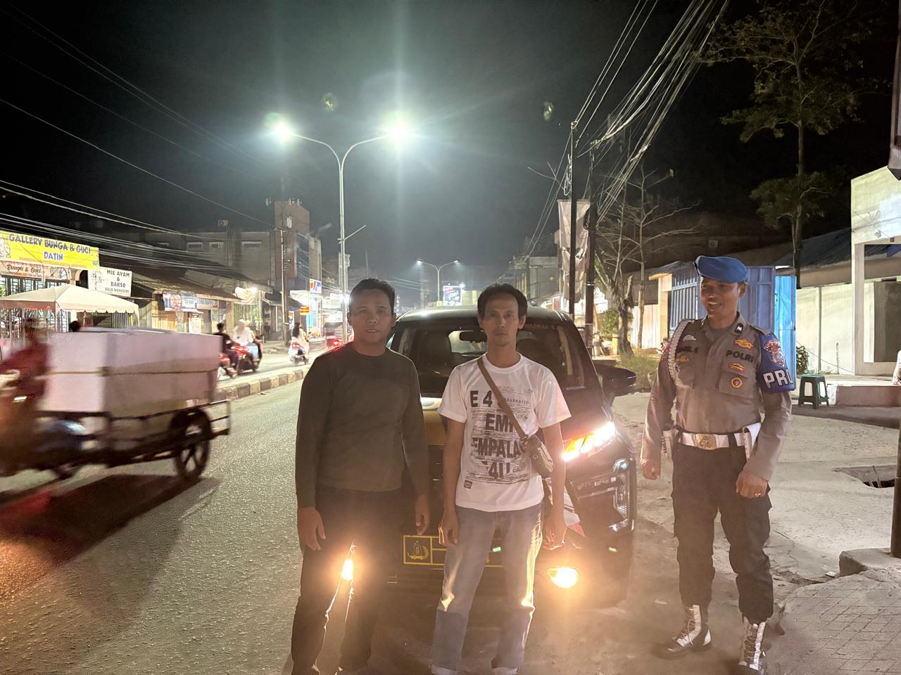 Patroli Mobile Polsek Labuhan Ruku Amankan Simpang Bogak, Pajak Kerang, dan Pelabuhan Ujung Bom