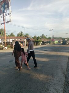 Pengaturan Lalu Lintas Polres Batu Bara Jaga Kamseltibcarlantas di Lima Puluh