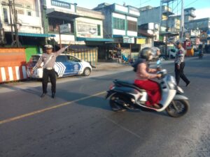 Satlantas Polres Batu Bara Sukses Atur Lalu Lintas di Titik Rawan Macet
