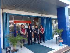 Patroli Presisi Polres Batu Bara Jaga Keamanan Lembaga Keuangan di Limapuluh