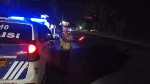 Patroli Blue Light Satlantas Polres Batu Bara Awasi Keamanan Jalinsum