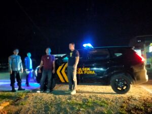 Patroli Malam Polsek Indrapura Cegah Gangguan Kamtibmas di Jalinsum