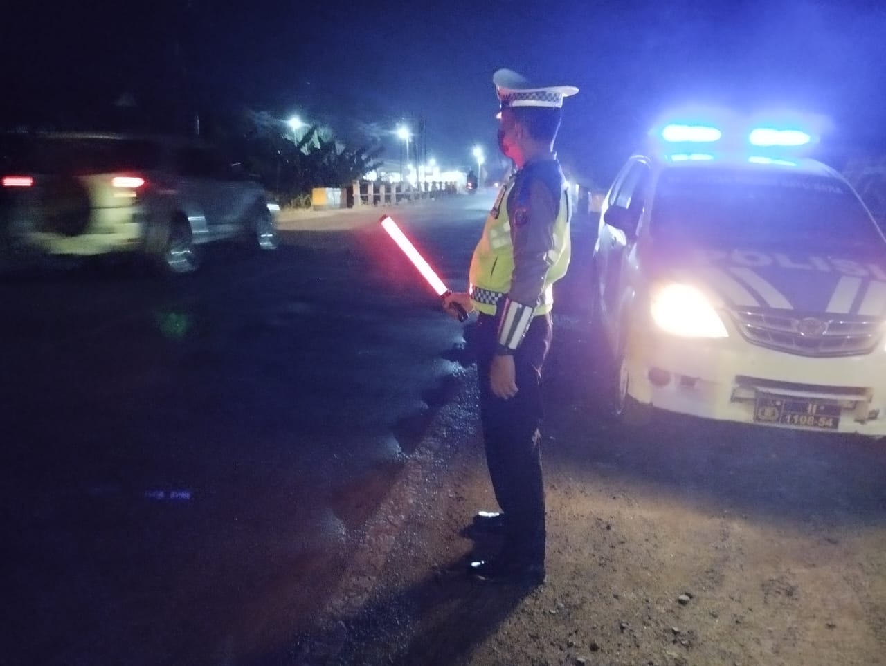 Satlantas Polres Batu Bara Patroli Blue Light di Jalinsum, Antisipasi Kemacetan dan Kecelakaan