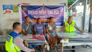 Satlantas Polres Batu Bara Sosialisasikan Operasi Patuh Toba 2025 kepada Sopir Angkot dan Betor