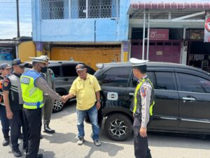 Satlantas Polres Batu Bara Tertibkan Parkir Liar dalam Operasi Patuh Toba 2025