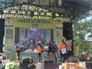 Polsek Lima Puluh Amankan Jalan Santai Mangrove Culture Festival