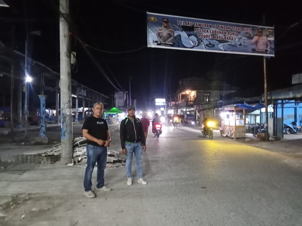 Patroli Polsek Labuhan Ruku Amankan Simpang Bogak dan Pajak Impres Tanjung Tiram