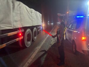 Satlantas Polres Batu Bara Jaga Kamseltibcarlantas Lewat Patroli Blue Light