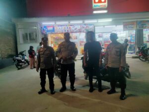 Patroli Malam Polsek Medang Deras Antisipasi Kejahatan