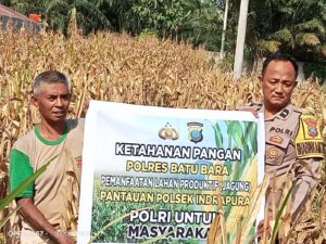 Bhabinkamtibmas Polsek Indrapura Dukung Ketahanan Pangan Nasional