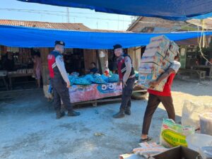 Sat Samapta Polres Batu Bara: Cooling System untuk Kamtibmas di Pasar Lima Puluh