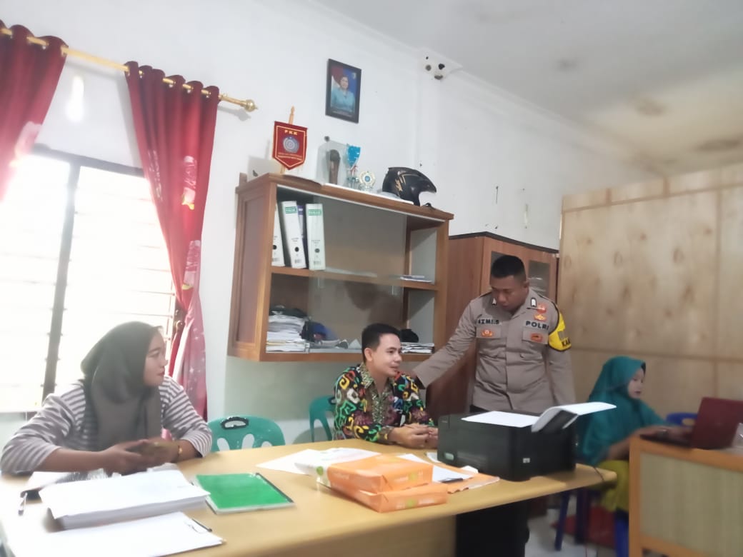 Bhabinkamtibmas Polsek Labuhan Ruku Sosialisasikan Pencegahan Kejahatan Jalanan di Desa Sei Mentaram