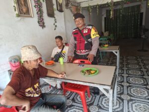 Kanit Samapta Polsek Medang Deras Jaga Harkamtibmas melalui Sambang dan Sosialisasi