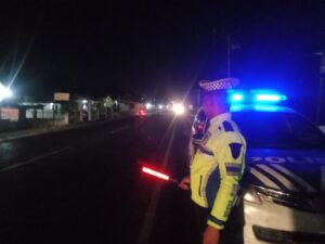 Satlantas Polres Batu Bara Amankan Jalur Utama Lewat Patroli Blue Light