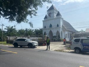 Satlantas Polres Batu Bara Jaga Keamanan dan Kelancaran Ibadah Minggu di Sejumlah Gereja