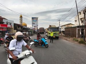 Satlantas Polres Batu Bara Jaga Kelancaran Arus Lalu Lintas di Sejumlah Titik