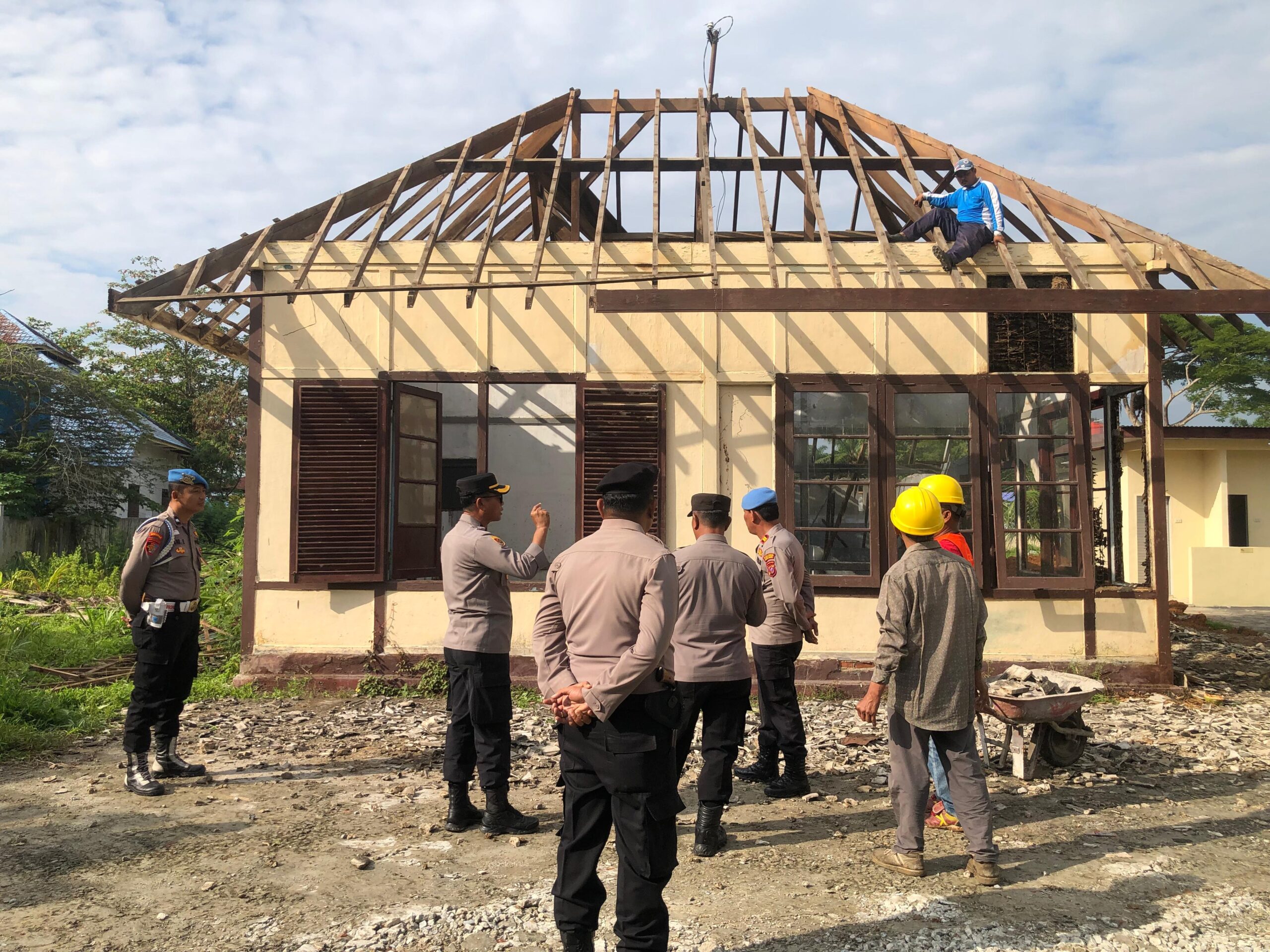 Kapolres Batu Bara Tinjau Progres Pembangunan SPPG di Mapolsek Labuhan Ruku