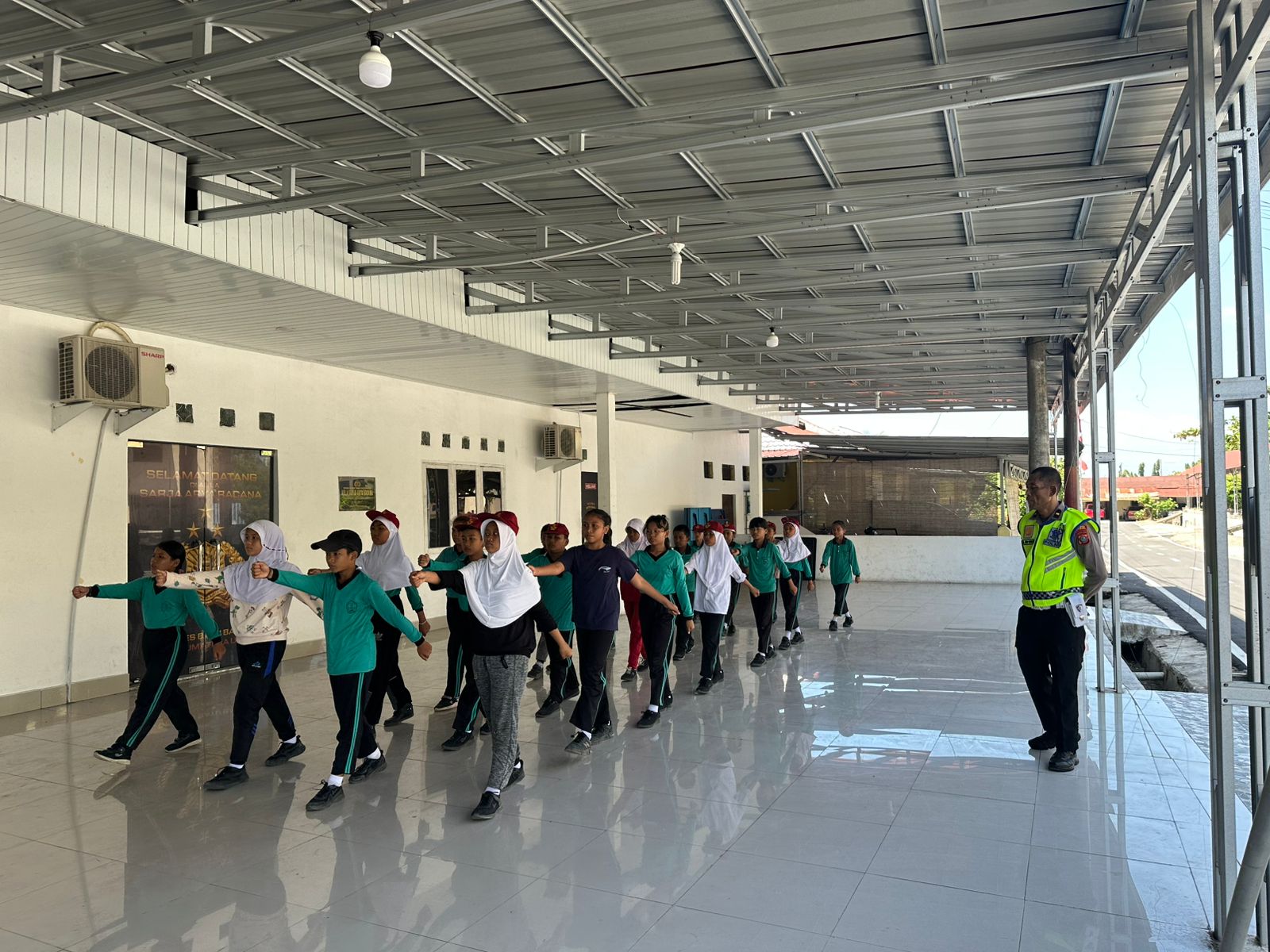 Satlantas Polres Batu Bara Latih Polisi Cilik, Bentuk Generasi Tertib Lalu Lintas