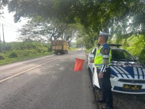 Satlantas Polres Batu Bara Gencarkan Patroli Kibas Bendera dan Video Situasi Arus Lalu Lintas