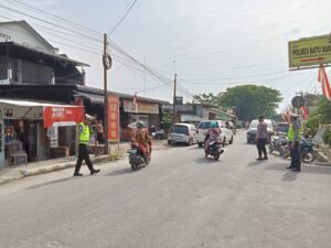 Sat Lantas Polres Batu Bara Amankan Gerakan Pangan Murah, Pastikan Masyarakat Nyaman Berbelanja