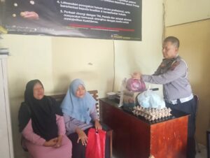 Sat Lantas Polres Batu Bara Salurkan Bantuan Sembako kepada Korban Kecelakaan Lalu Lintas