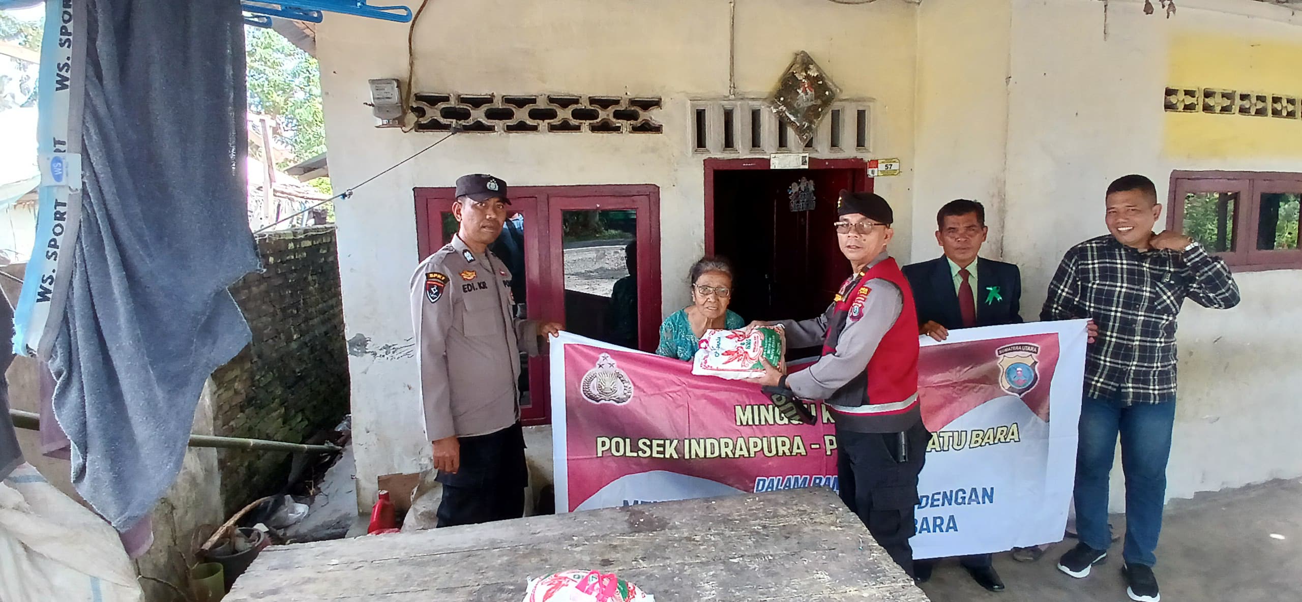 Polsek Indrapura Gelar Minggu Kasih di Desa Tanjung Seri, Batu Bara