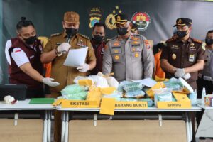 Satresnarkoba Polres Batu Bara Musnahkan Puluhan Kilogram Narkoba, Selamatkan Ribuan Generasi Muda