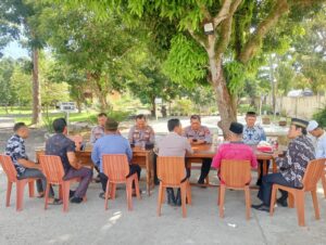 ‎Kapolsek Indrapura Gelar Sambang Cooling System, Jalin Sinergi dengan Tokoh Masyarakat dan Agama Jaga Kamtibmas