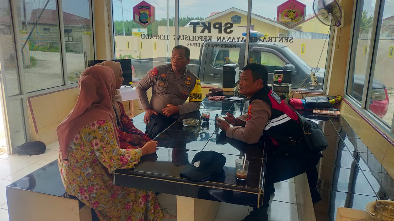 Bhabinkamtibmas Polsek Medang Deras Aktif Sambang dan “Cooling System” Jaga Harkamtibmas