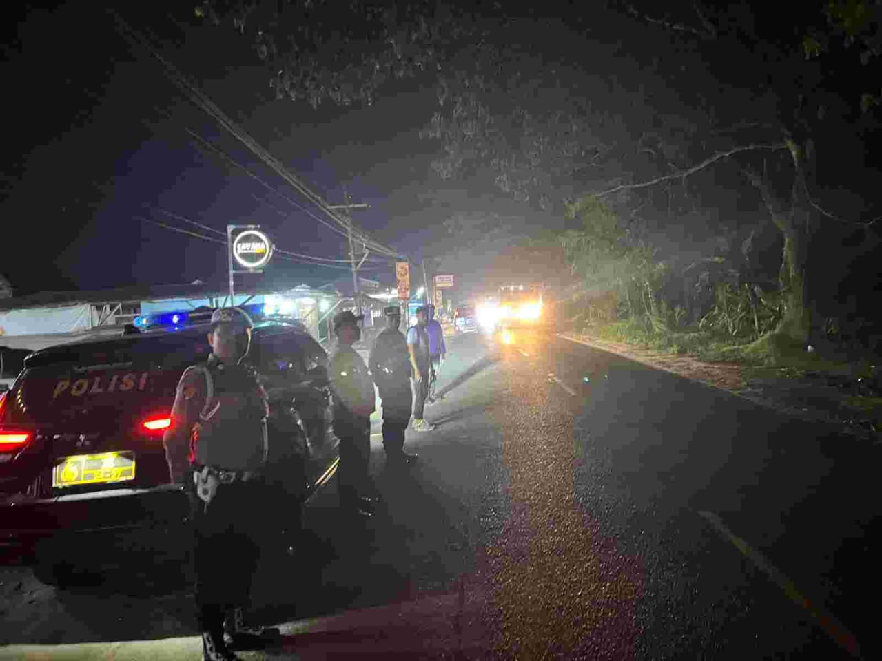 Polisi Lima Puluh Patroli Gede-Gedean, Biar Aman dari Tawuran dan Geng Motor!